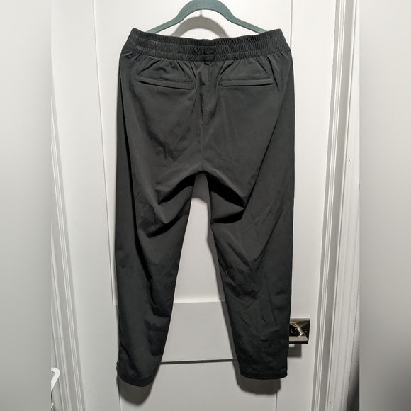 Athleta Trekki crop pants - Picture 5 of 6